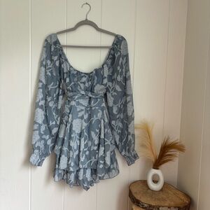 Elegant Blue Floral Blouse